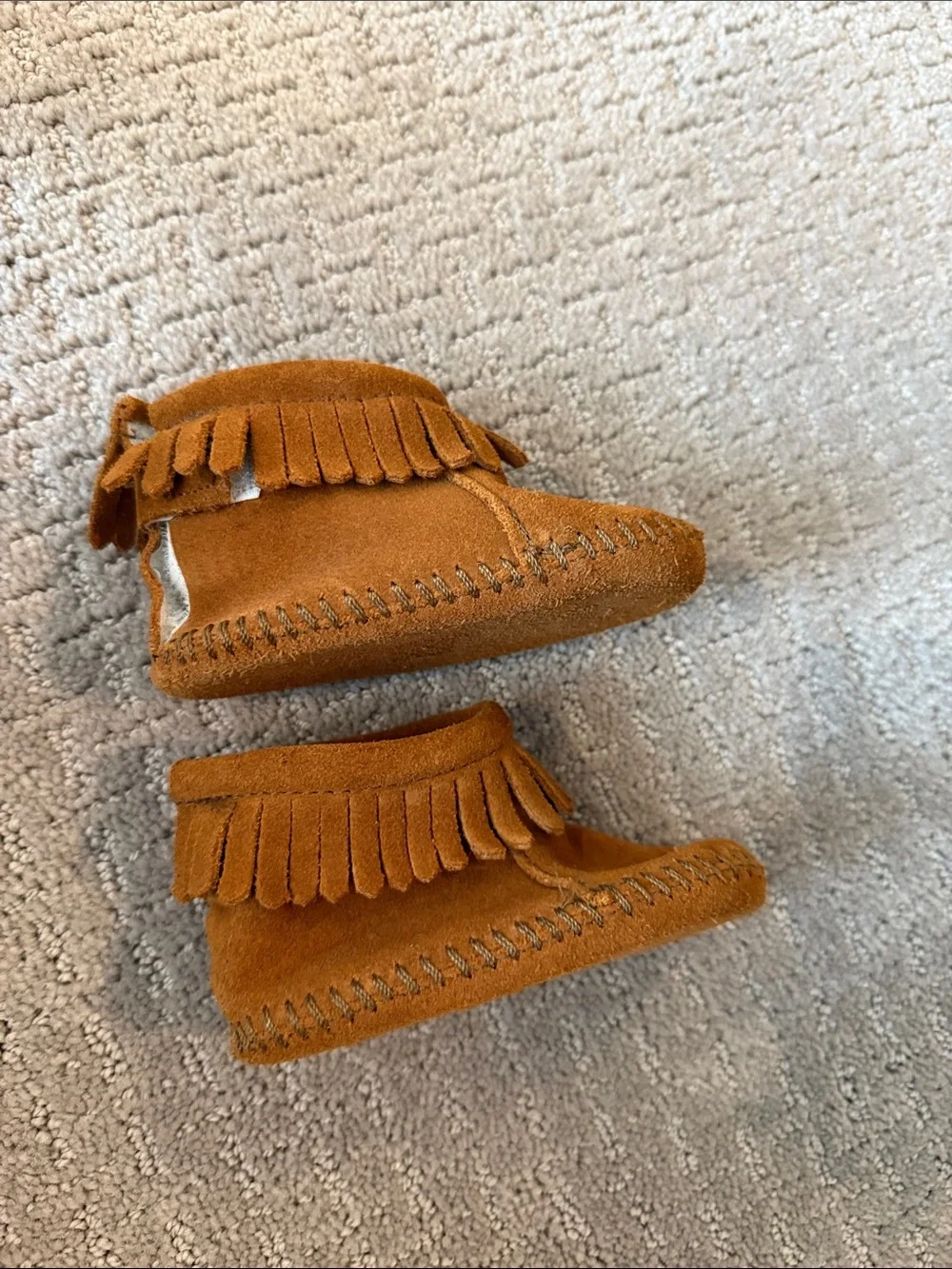 Minnetonka moccasin size 3 toddler